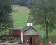 Bodental: Blick Familienhof Sereinig auf Skilift