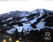 Oberjoch: Blick vom Familux Resort aufs Skigebiet am Iseler