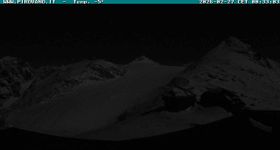 Trincerone: Blick auf den Gletscher am Stilfser Joch