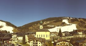View over Saalbach - Alpinresort