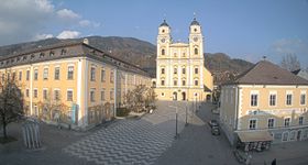 Market square in Mondsee