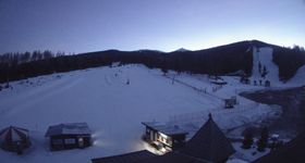 Webcam zeigt die aktuelle Schneelage in Schizentrum Rieseralm