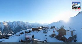 Webcam zeigt die aktuelle Schneelage in Aletsch Arena