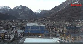 Bormio: View village and finish area World Cup Slope