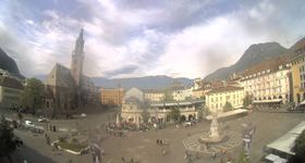 Bozen - View Waltherplatz