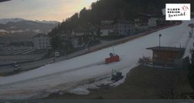Webcam zeigt die aktuelle Schneelage in Burglift Stans