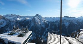 Webcam zeigt die aktuelle Schneelage in Belvedere - Col Rodella - Passo Pordoi