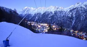 Webcam zeigt die aktuelle Schneelage in Grächen