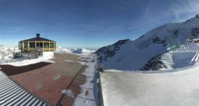 Webcam zeigt die aktuelle Schneelage in Saas-Fee