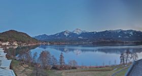 Faaker See lake, direction south