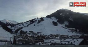 Webcam zeigt die aktuelle Schneelage in Saalbach Hinterglemm Leogang Fieberbrunn