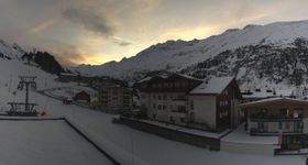 Hotel Edelweiss & Gurgl - view over Obergurgl