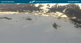 Webcam zeigt die aktuelle Schneelage in Walmendingerhorn - Ifen - Heuberg