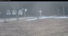 Webcam zeigt die aktuelle Schneelage in Wildenthal - Am Rölzhang