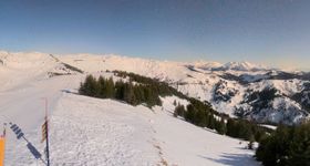 Notre Dame de Bellecombe - Bergstation Sessellift Ban Rouge