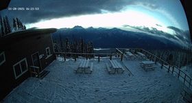 Revelstoke Mountain Resort - Mackenzie Outpost Gondola