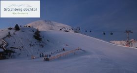 Webcam zeigt die aktuelle Schneelage in Gitschberg Jochtal