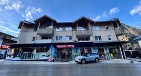 Skischule & Skiverleih Snowsports Mayrhofen