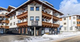 Skiverleih Hochzillertal - Sportshop Hollaus