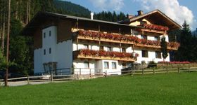 Ferienwohnungen und Pension Moser