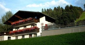 LANDHAUS BUCHSTEINER