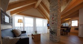 Ciasa Wallis Apartments