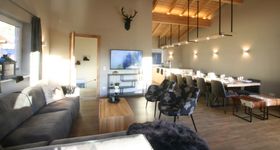 Alpenvilla Haus am Bach