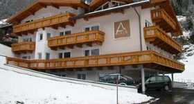 A CASA Appartements & Chalets