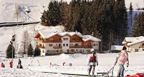 Familienhotel & Residence St. Nikolaus