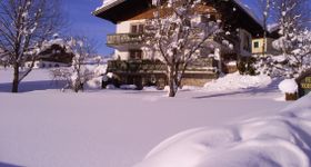 Ferienhaus Hirterhütte Familie Gsenger Dachstein-West