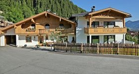 Landhaus und Apartment Taxach