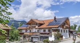 Holzerhof - Ferienwohnungen & Wellnessalm