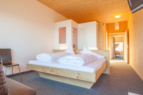 General information about your stay at Venet Gipfelhütte