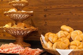 General information about your stay at Aparthotel Johanneshof Laireiter