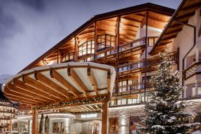 General information about your stay at The Central - Alpine . Luxury . Life