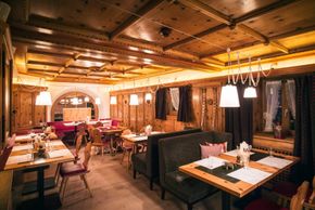 General information about your stay at Hotel Chesa Rosatsch