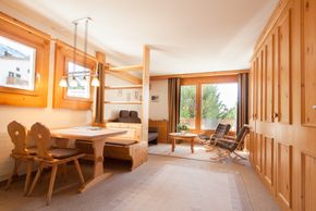 General information about your stay at Hotel Chesa Surlej