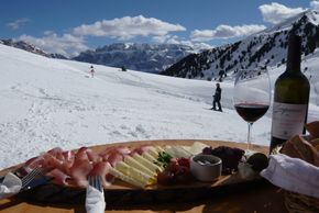 General information about your stay at Hotel Digon