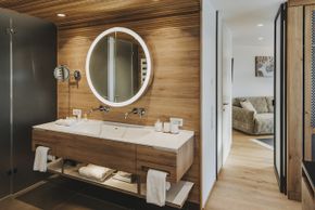 General information about your stay at Hotel Goldener Berg