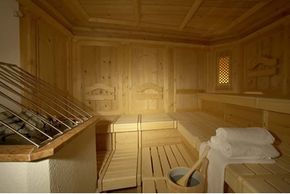 General information about your stay at Hotel Hirlanda