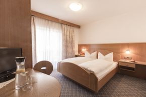 General information about your stay at Hotel Hofer Restaurant