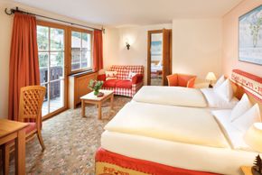 General information about your stay at Hotel Lech & Residenz Chesa Rosa