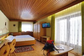 General information about your stay at Hotel Serles