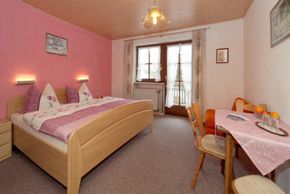 General information about your stay at Pension König Gästezimmer Ferienwohnung