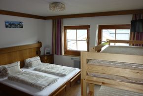 Vierbettzimmer Pension zu Hause