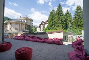 Reception area and relaxing pillows