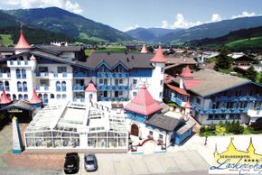 Front View Hotel Lacknerhof