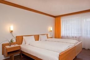 General information about your stay at STUMPS ALPENROSE ****
