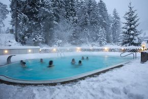Tirol Camp Fieberbrunn - beheiztes Panorama- Hallen/Freibad