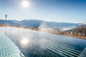Im Winter versprechen die beheizten Pools angenehme Temperaturen.